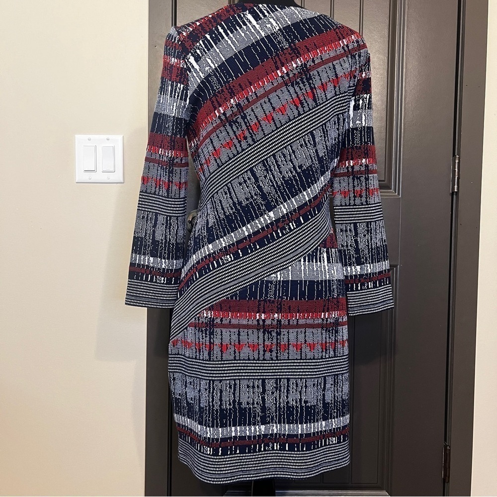 ☀️BCBGMaxAzria Red, White, and Blue Dress, Size Small - Picture 4 of 4